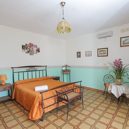 Villa Marietta Минори Экстерьер фото